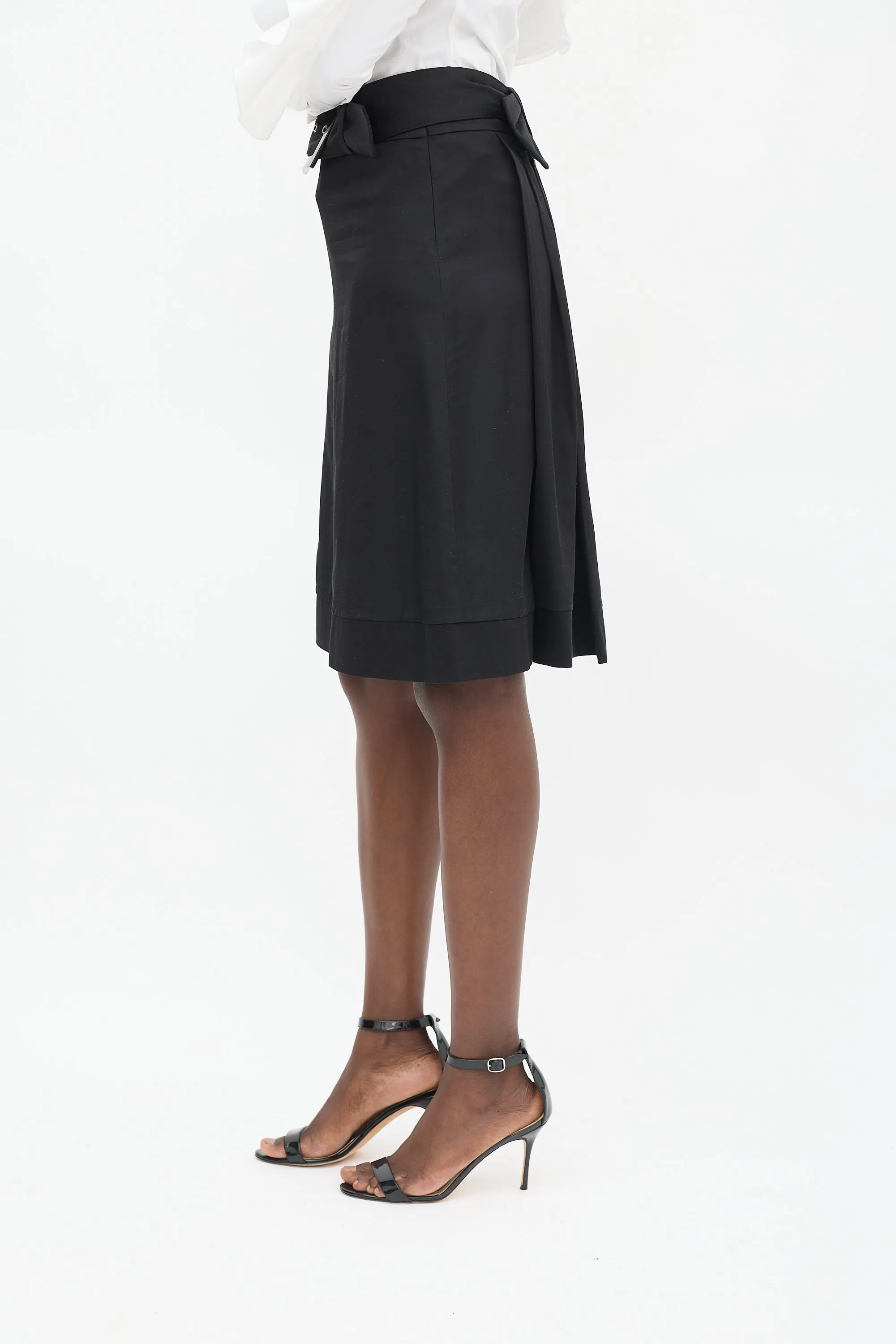 Black Pleated Bow Back Midi Skirt